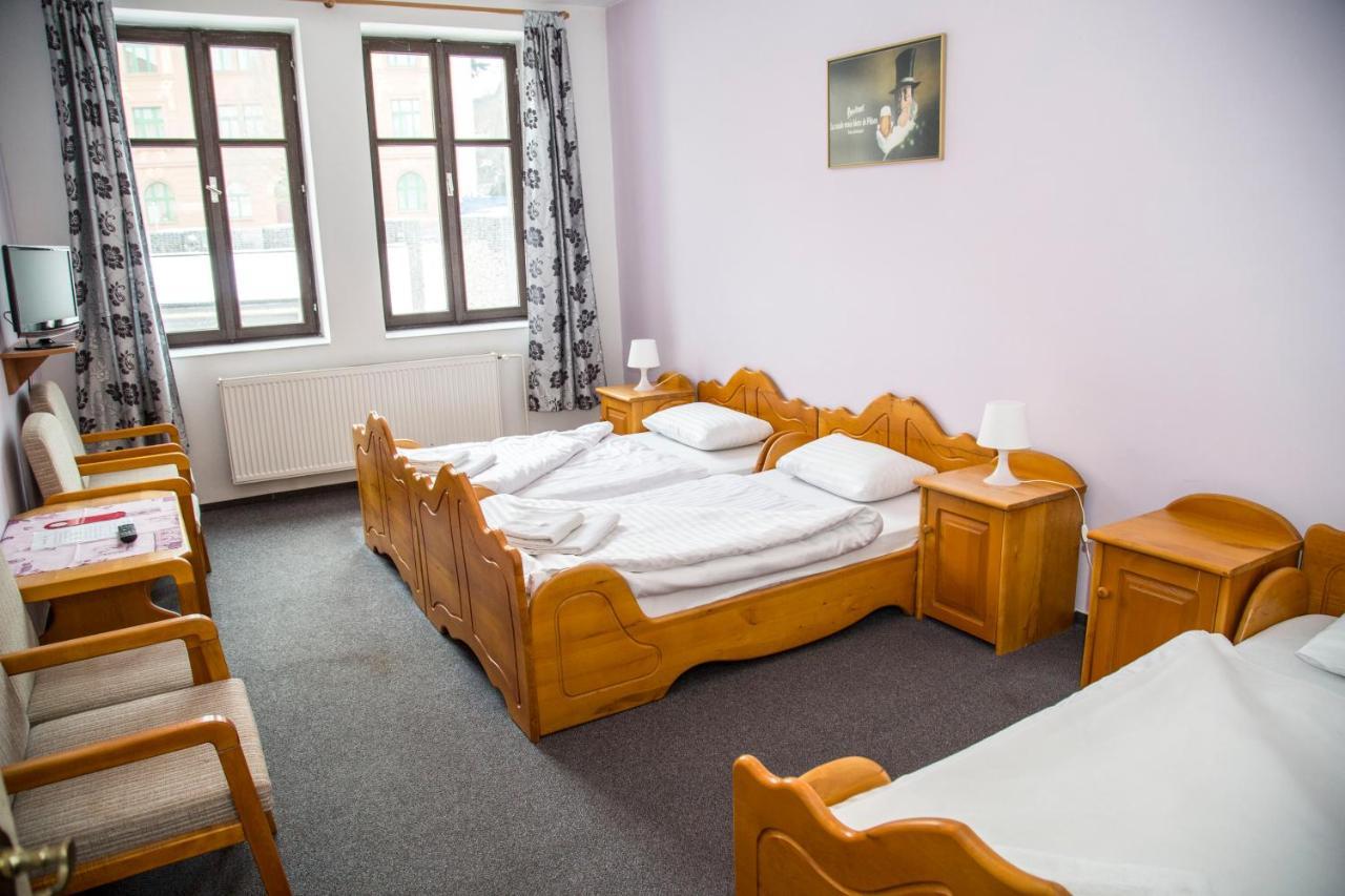 Hotel U Mesta Prahy Наход Екстер'єр фото